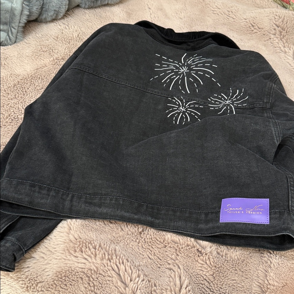 New Black Denim Jacket with Heart Embroidery Taylor swift - Picture 8 of 9